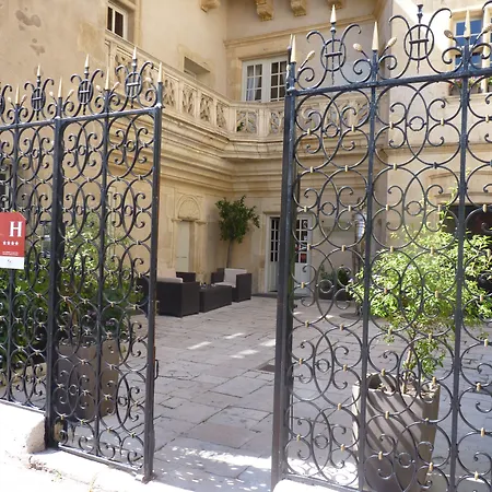 Ξενοδοχείο D'haussonville 4*