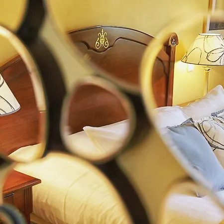 D'haussonville Νανσύ