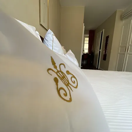 D'haussonville Νανσύ