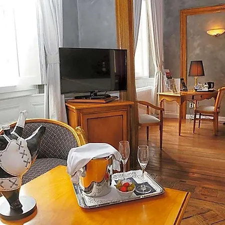 D'haussonville Hotel 4*