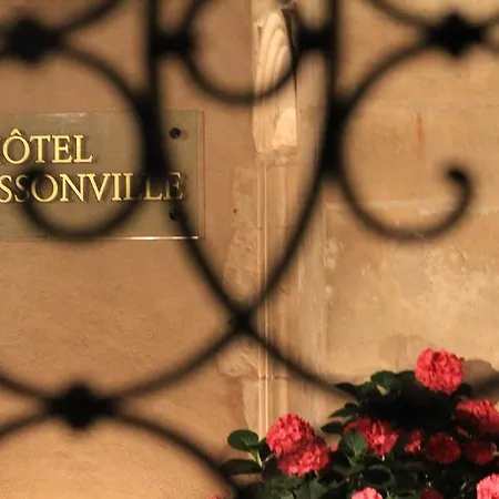 D'haussonville Hotell 4*