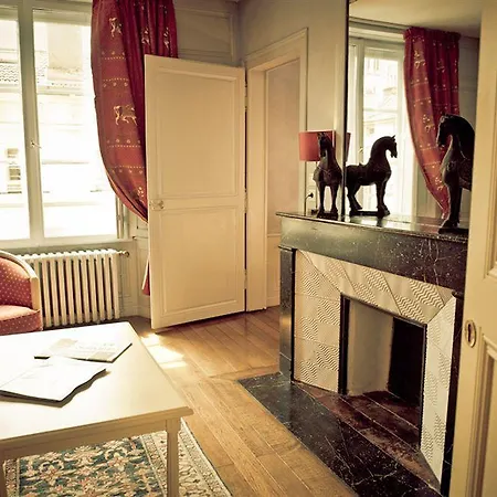 Hotell D'haussonville Nancy