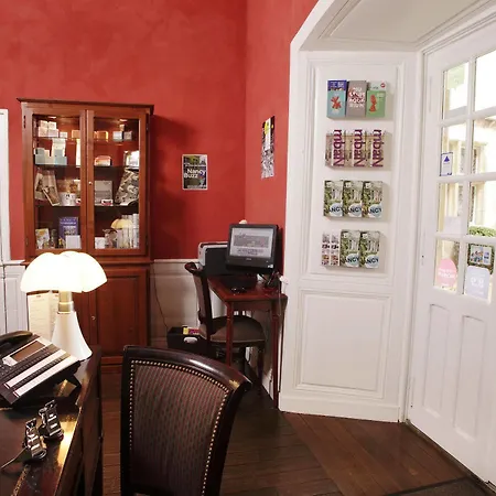 Hotell D'haussonville Nancy
