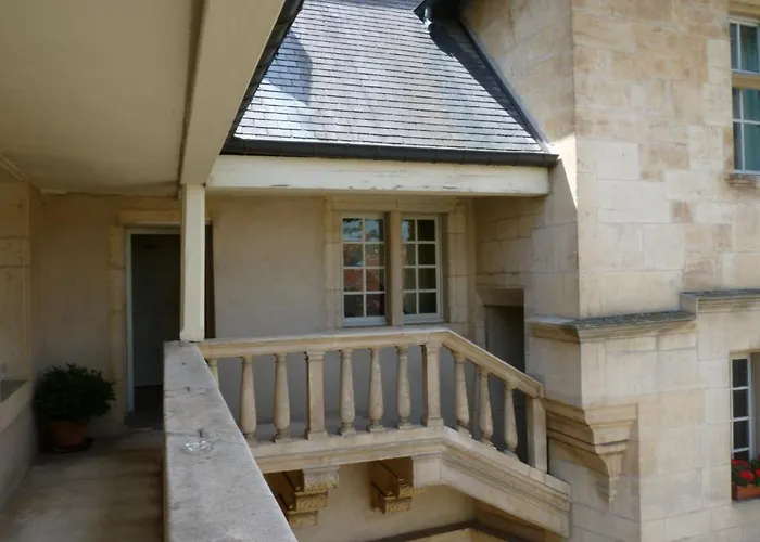 Hotel D'haussonville 4*